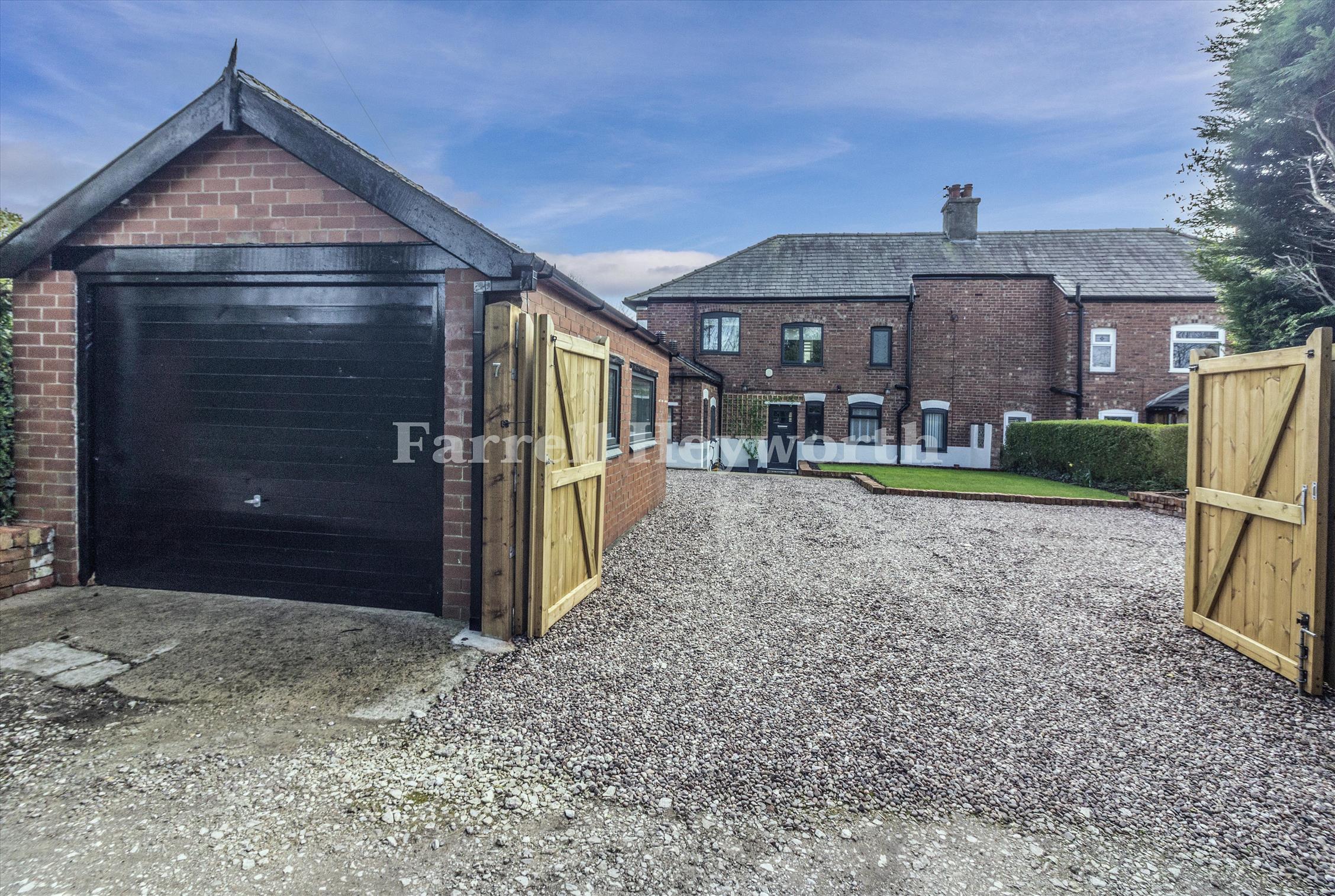 7 Brockholes Brow